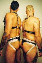 Load image into Gallery viewer, Selena Thong