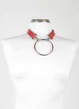 Load image into Gallery viewer, Aida Chocker, red leather color, front