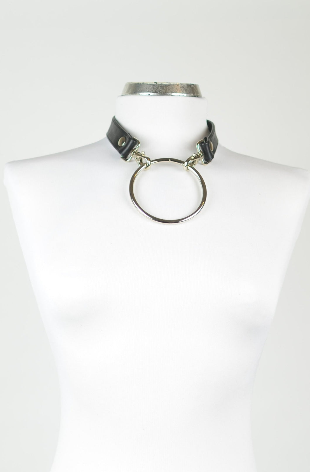 Aida Chocker, color black, leather