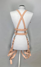 Load image into Gallery viewer, Virginia Harness - Vegan - Studio Sale